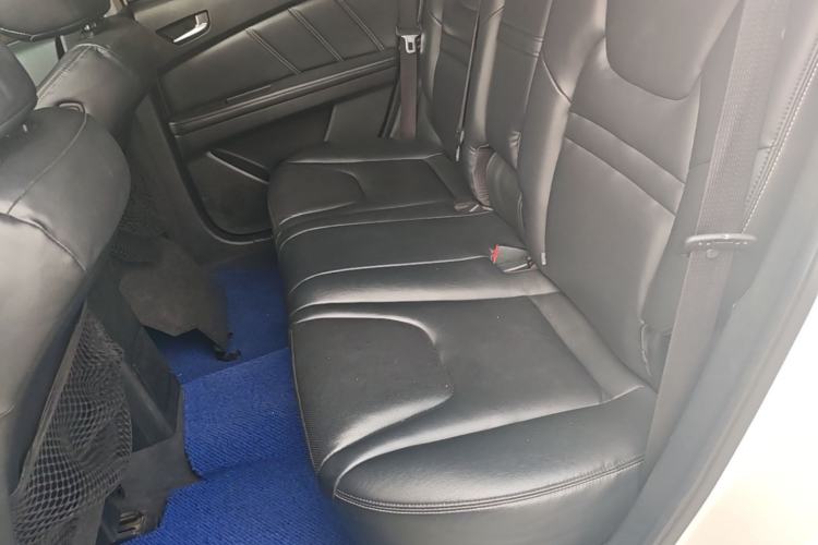 Used Luxgen U6 SUV 2014 2.0T Fashion Edition Left Rear Seat