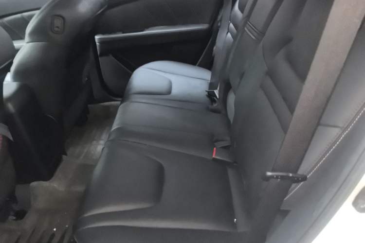 Used Luxgen U6 SUV 2014 2.0T Fashion Edition Left Rear Seat