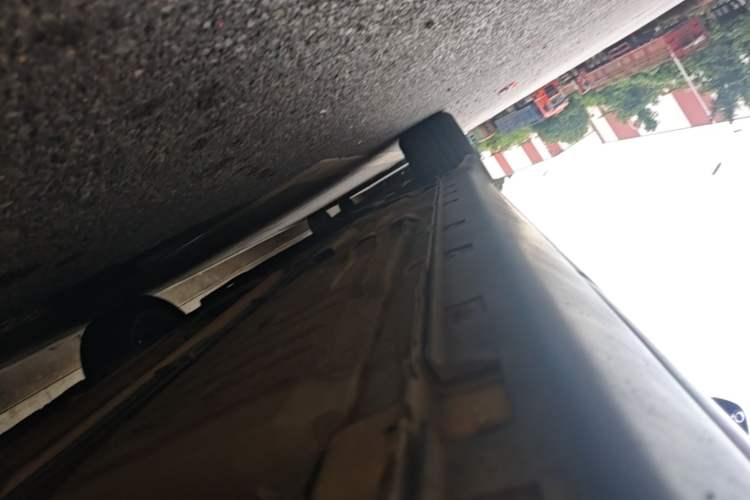 Used Luxgen U6 SUV 2014 2.0T Fashion Edition Left Side Sill