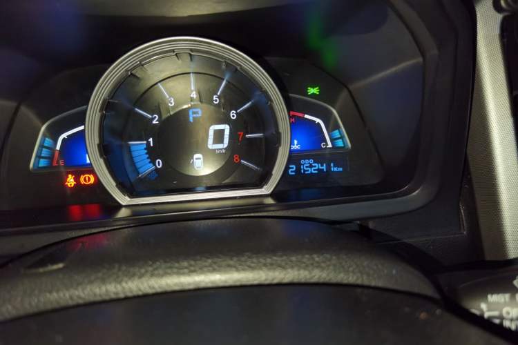 Used Luxgen U6 SUV 2014 1.8T Fashion Edition Odometer Close Up