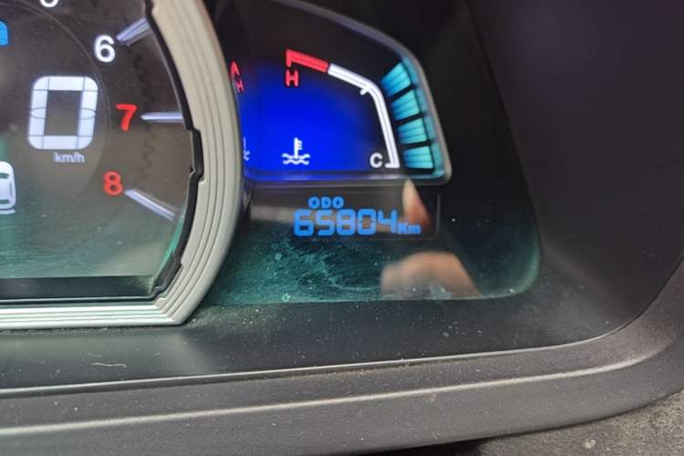 Used Luxgen U6 SUV 2014 1.8T Fashion Edition Odometer Close Up