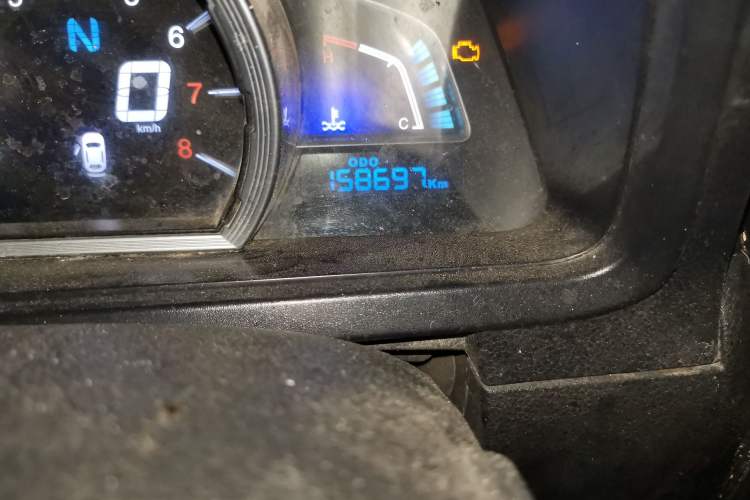 Used Luxgen U6 SUV 2014 1.8T Charm Version Odometer Close Up