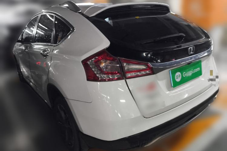 Used Luxgen U6 SUV 2014 2.0T ZhiZun Model Rear Left 45 Deg