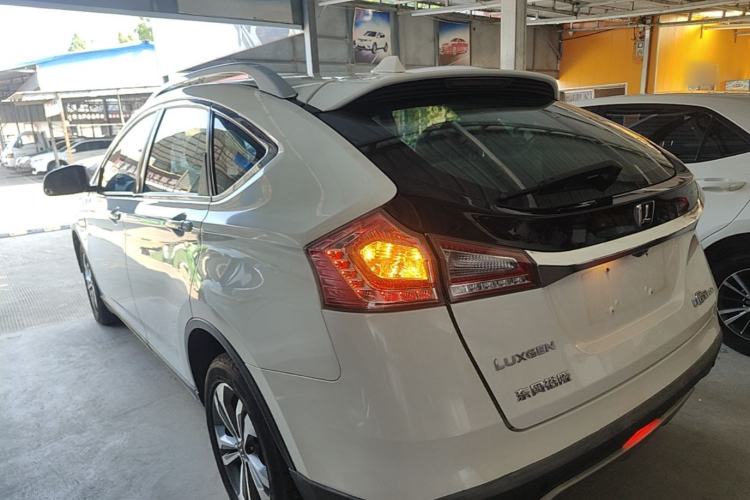 Used Luxgen U6 SUV 2014 1.8T ZhiZun Model Rear Left 45 Deg