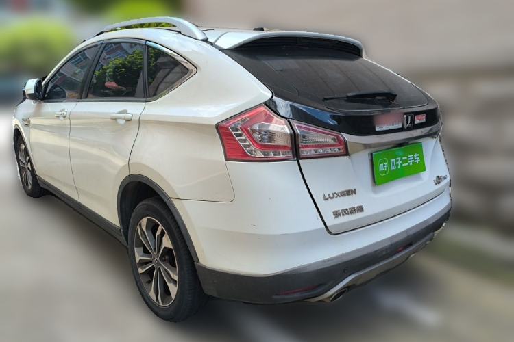 Used Luxgen U6 SUV 2014 1.8T ZhiZun Model Rear Left 45 Deg