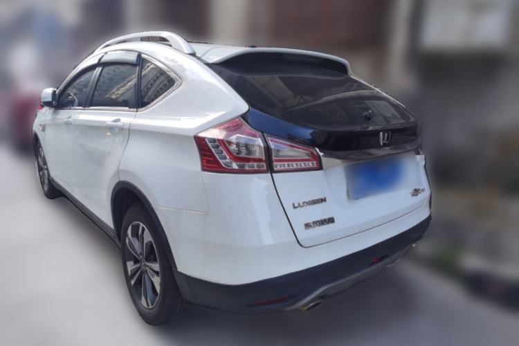 Used Luxgen U6 SUV 2014 2.0T ZhiZun Model Rear Left 45 Deg