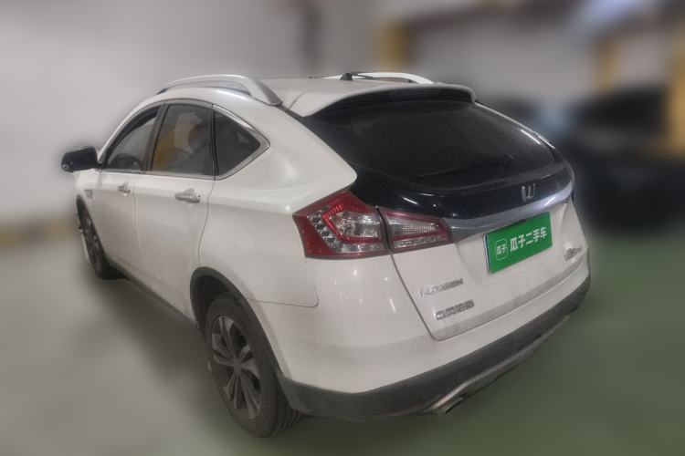 Used Luxgen U6 SUV 2014 2.0T Flagship Edition Rear Left 45 Deg