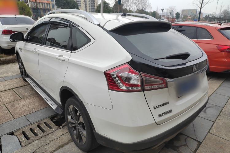 Used Luxgen U6 SUV 2014 1.8T Fashion Edition Rear Left 45 Deg