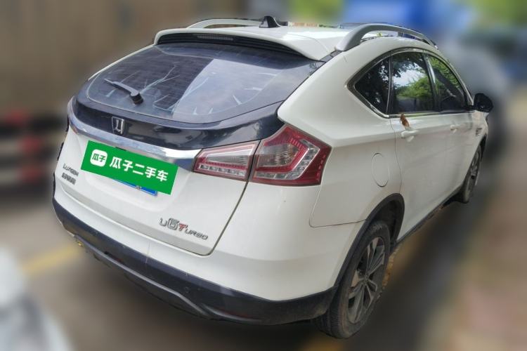 Used Luxgen U6 SUV 2014 1.8T Fashion Edition Rear Right 45 Deg