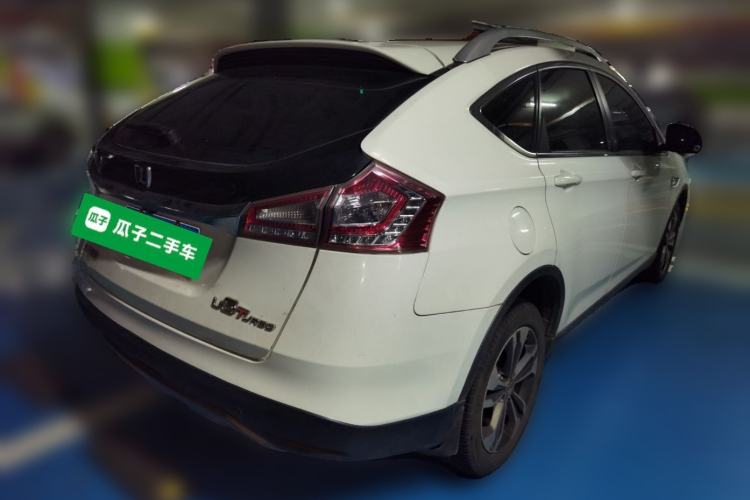 Used Luxgen U6 SUV 2014 1.8T Fashion Edition Rear Right 45 Deg