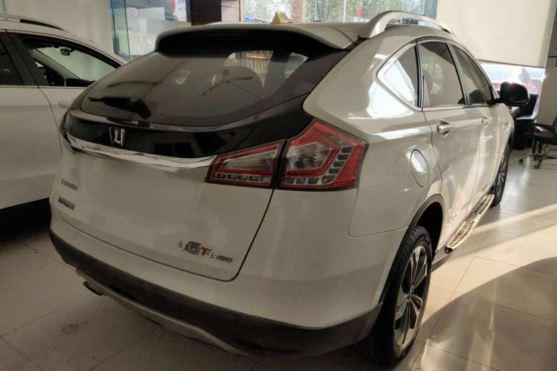 Used Luxgen U6 SUV 2014 1.8T Charm Version Rear Right 45 Deg