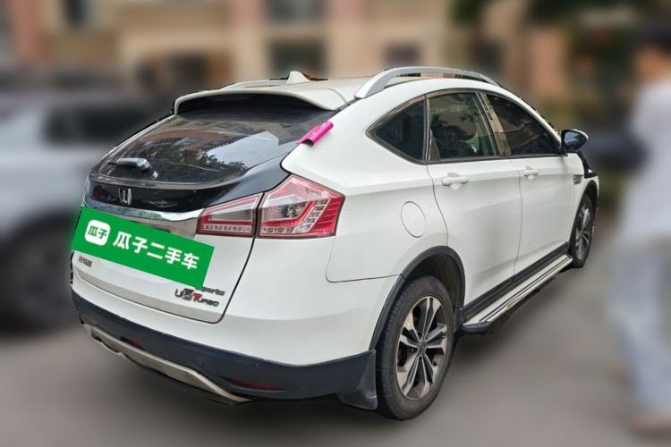 Used Luxgen U6 SUV 2014 2.0T ZhiZun Model Rear Right 45 Deg