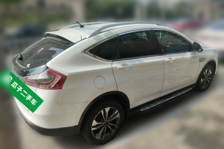 Used Luxgen U6 SUV 2014 1.8T Fashion Edition Rear Right 45 Deg