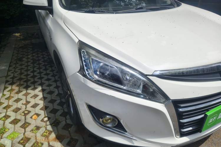 Used Luxgen U6 SUV 2014 1.8T Fashion Edition Right Front Headlight