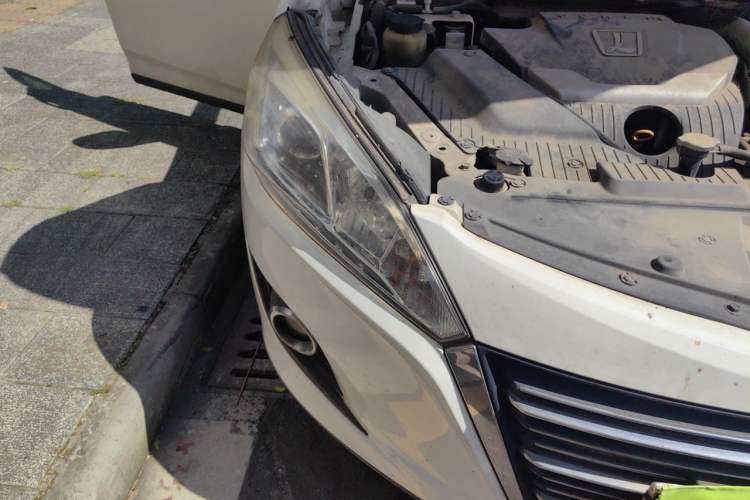 Used Luxgen U6 SUV 2014 1.8T Fashion Edition Right Front Headlight