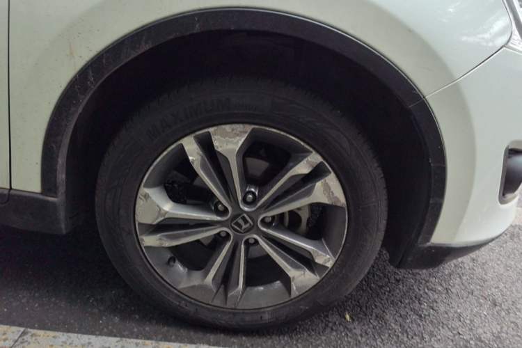 Used Luxgen U6 SUV 2014 1.8T Fashion Edition Right Front Wheel Hub