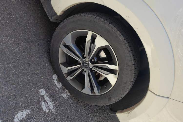 Used Luxgen U6 SUV 2014 1.8T Fashion Edition Right Front Wheel Hub