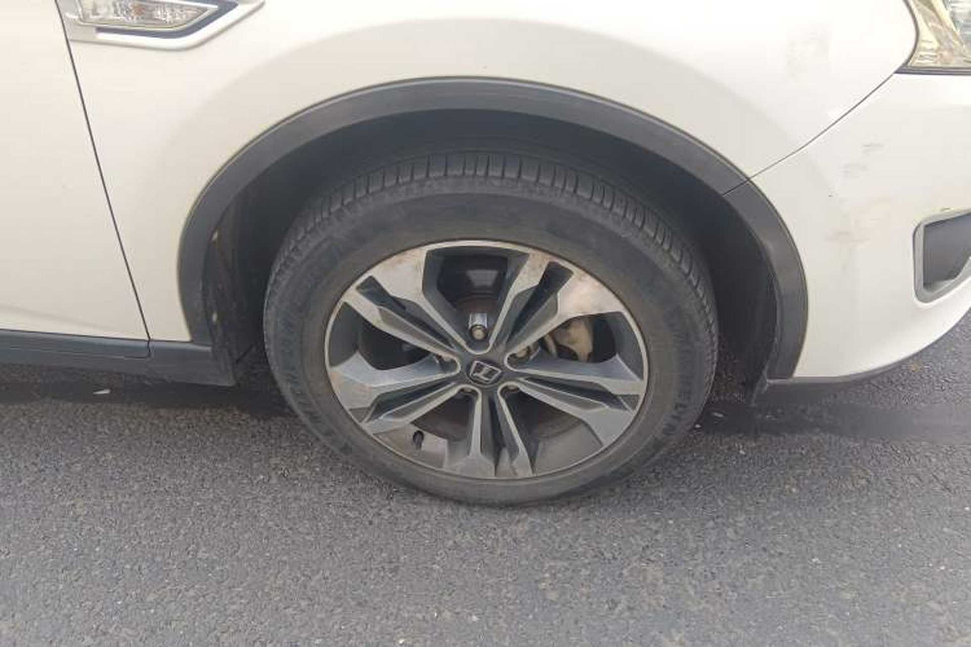 Used Luxgen U6 SUV 2014 1.8T Fashion Edition Right Front Wheel Hub