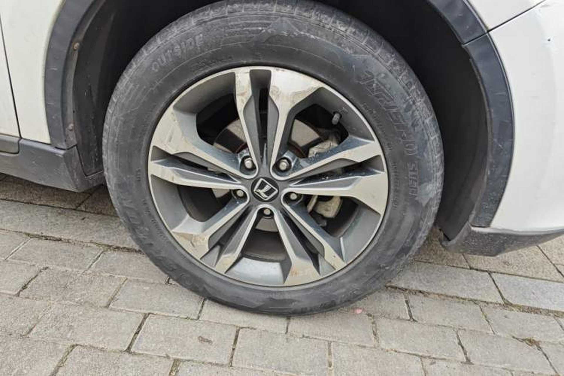 Used Luxgen U6 SUV 2014 1.8T New Innovation Type Right Front Wheel Hub