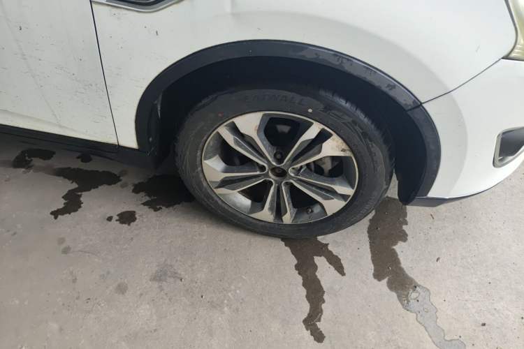 Used Luxgen U6 SUV 2014 1.8T Charm Version Right Front Wheel Hub