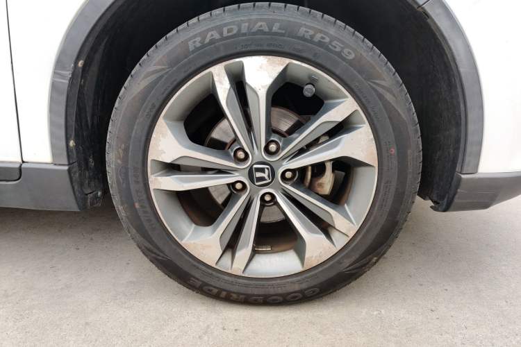 Used Luxgen U6 SUV 2014 1.8T Fashion Edition Right Front Wheel Hub