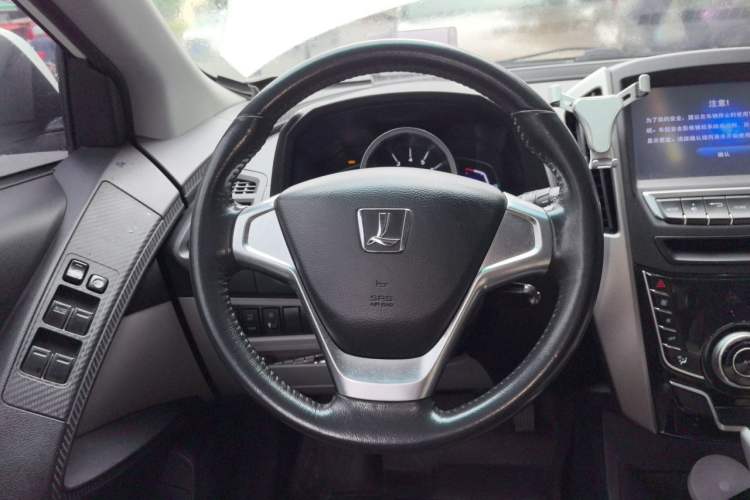 Used Luxgen U6 SUV 2014 1.8T Fashion Edition Steering Wheel