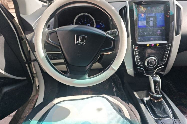 Used Luxgen U6 SUV 2014 1.8T Charm Version Steering Wheel