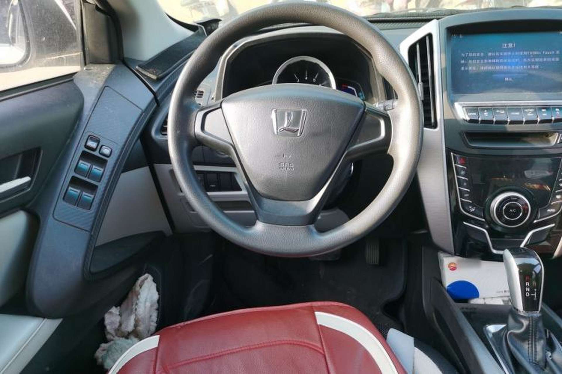 Used Luxgen U6 SUV 2014 1.8T Charm Version Steering Wheel
