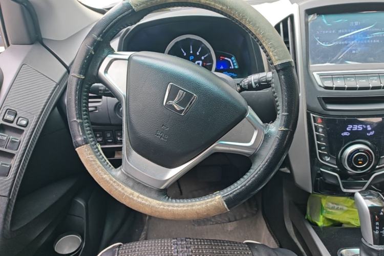 Used Luxgen U6 SUV 2014 1.8T Fashion Edition Steering Wheel