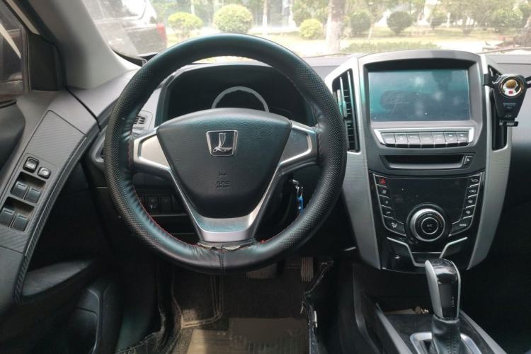 Used Luxgen U6 SUV 2014 1.8T Fashion Edition Steering Wheel