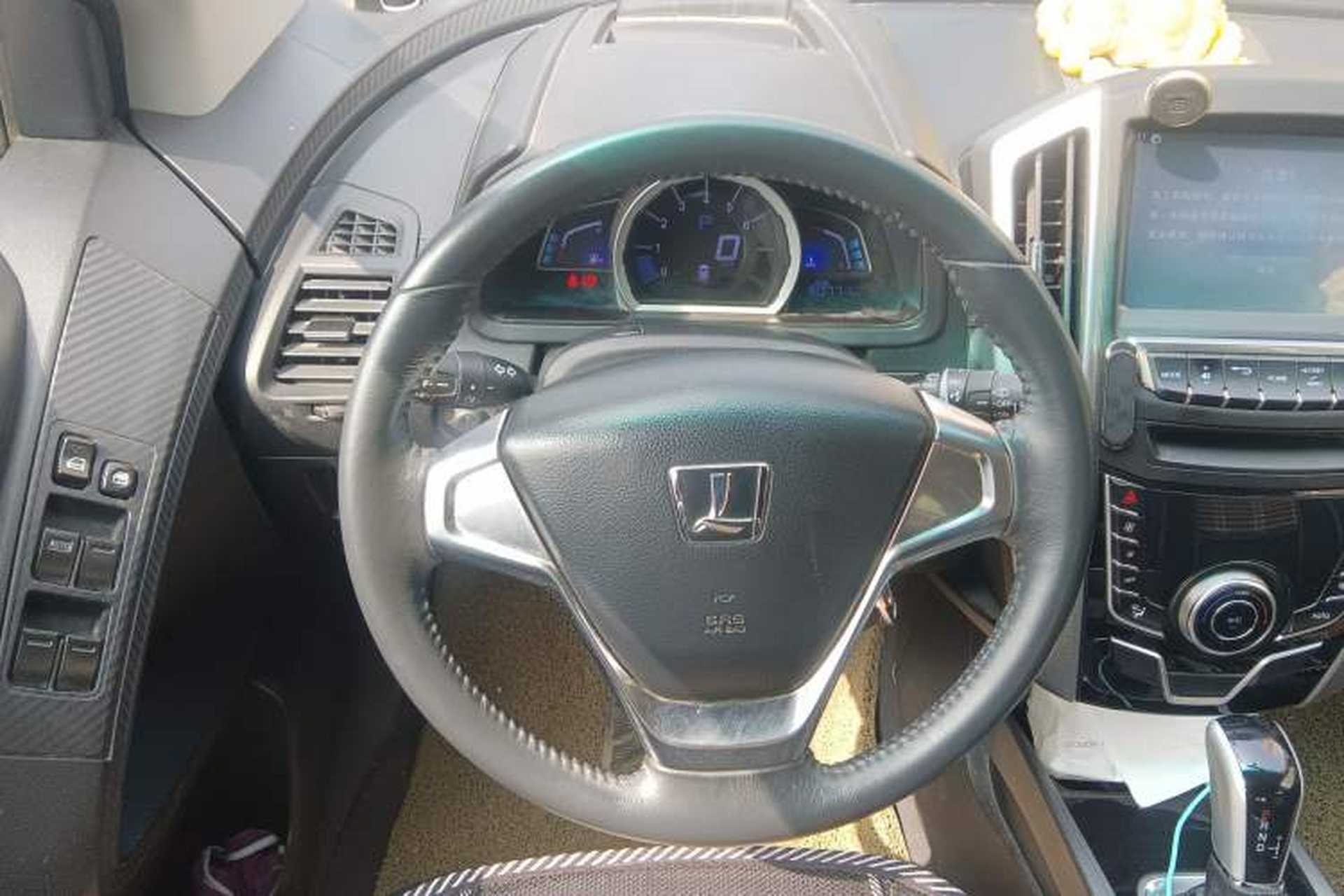 Used Luxgen U6 SUV 2014 1.8T Fashion Edition Steering Wheel