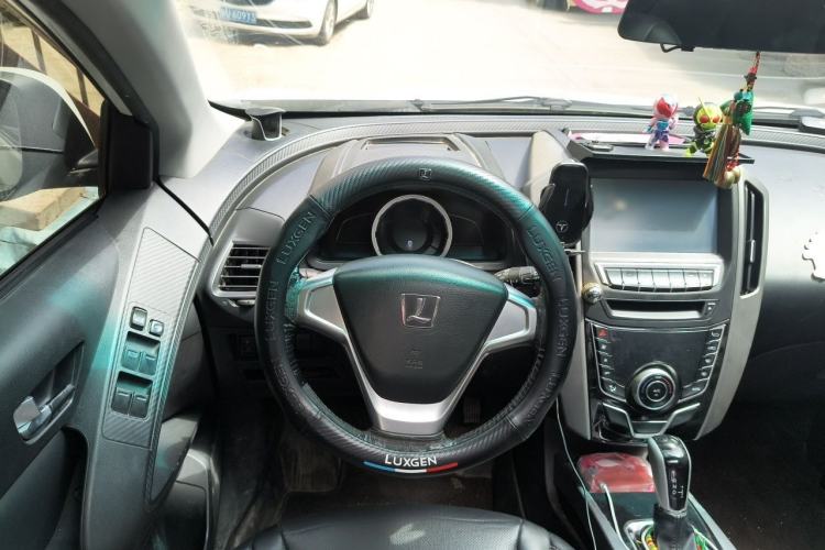 Used Luxgen U6 SUV 2014 1.8T Fashion Edition Steering Wheel