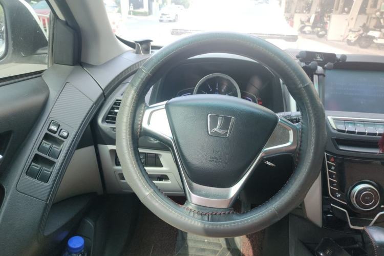 Used Luxgen U6 SUV 2014 1.8T Fashion Edition Steering Wheel