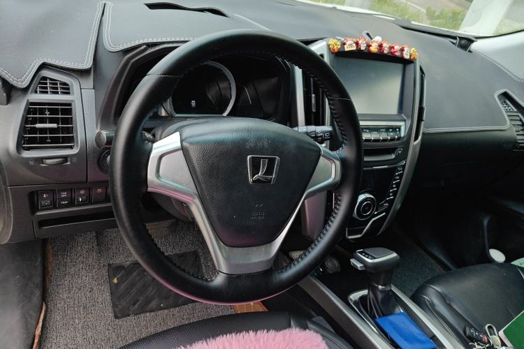 Used Luxgen U6 SUV 2014 1.8T Fashion Edition Steering Wheel