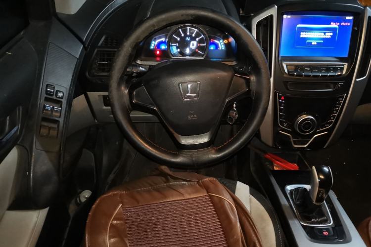 Used Luxgen U6 SUV 2014 1.8T Charm Version Steering Wheel