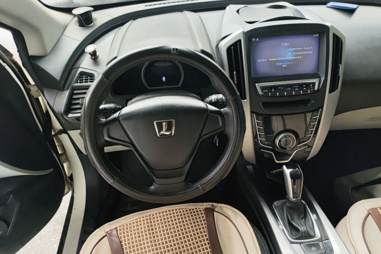 Used Luxgen U6 SUV 2014 1.8T Charm Version Steering Wheel