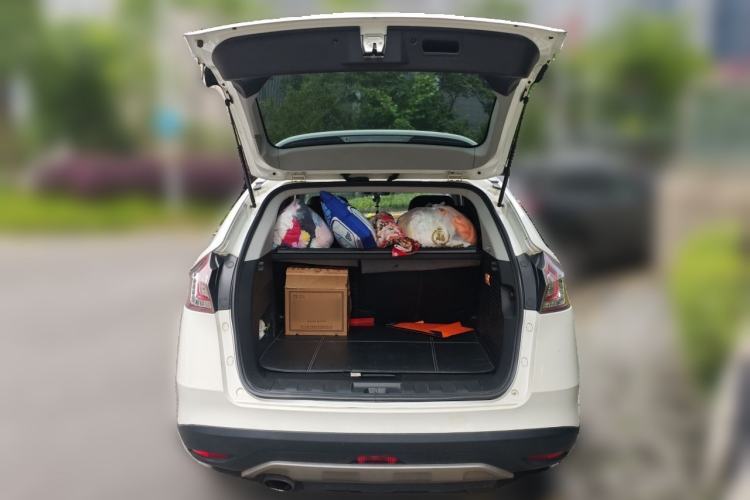 Used Luxgen U6 SUV 2014 1.8T Charm Version Trunk