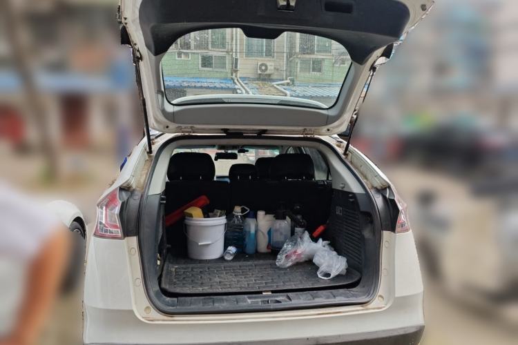 Used Luxgen U6 SUV 2014 1.8T Charm Version Trunk