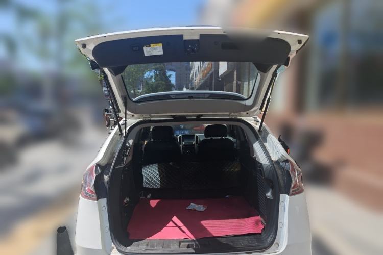 Used Luxgen U6 SUV 2014 2.0T Flagship Edition Trunk