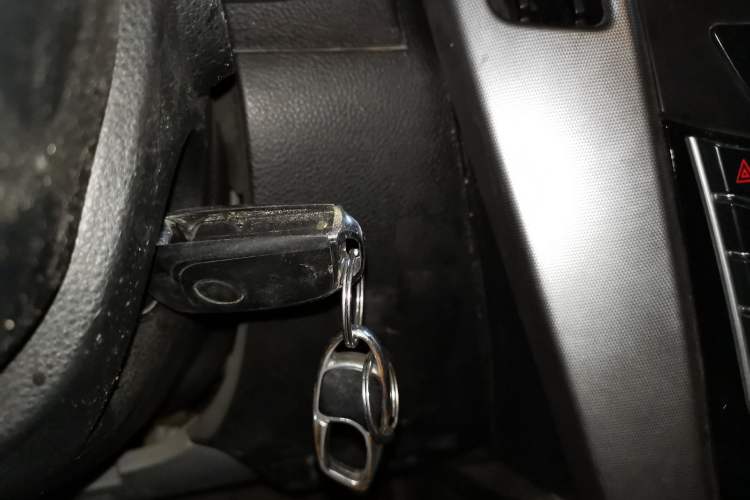 Used Luxgen U6 SUV 2014 1.8T Charm Version Vehicle Key