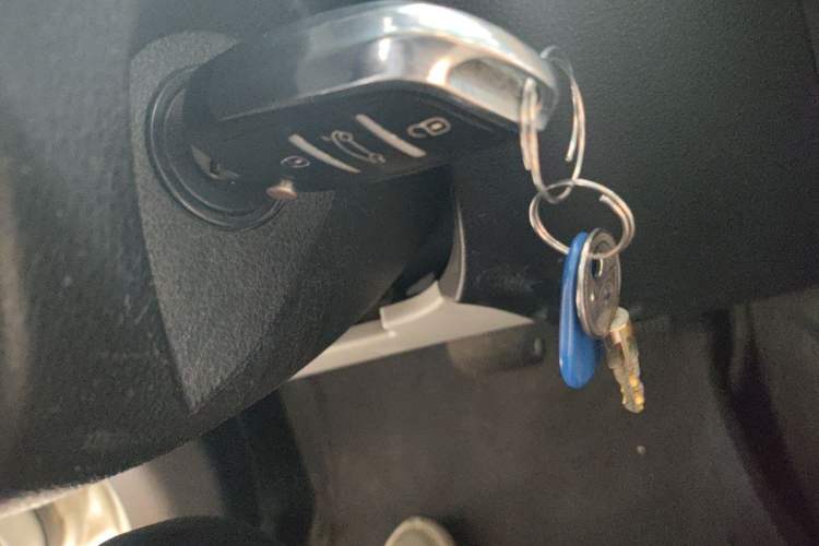Used Luxgen U6 SUV 2014 1.8T Charm Version Vehicle Key