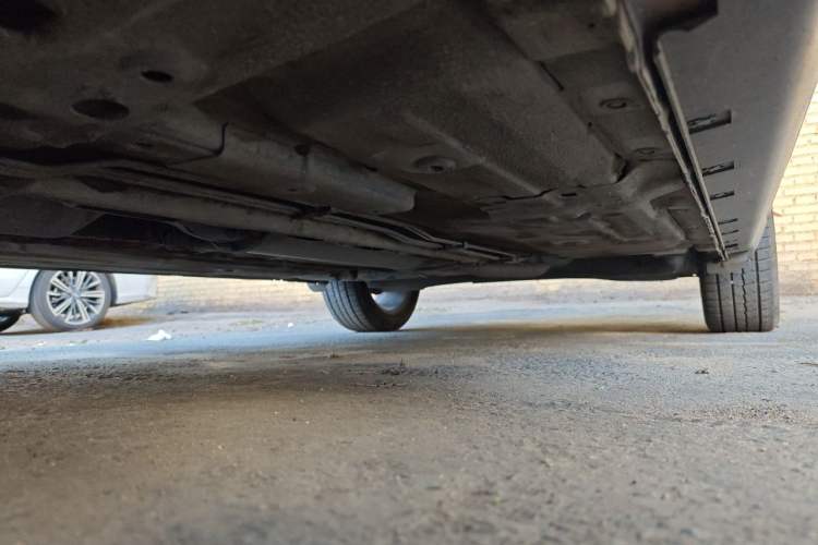 Used Luxgen U6 SUV 2014 1.8T Fashion Edition Chassis Front Left