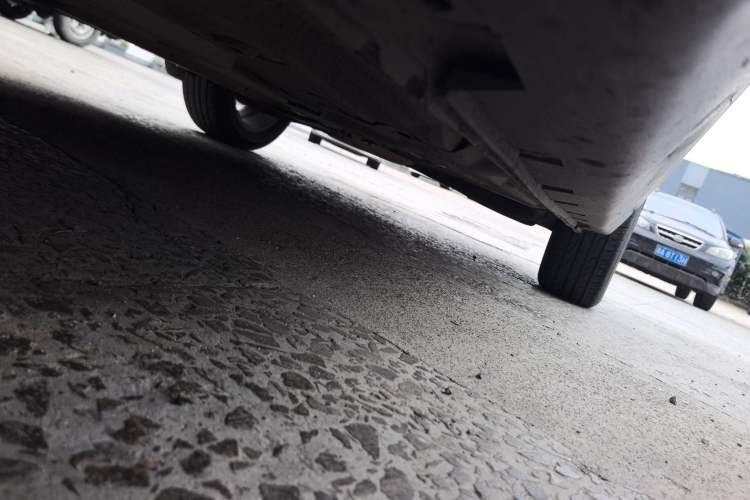 Used Luxgen U6 SUV 2014 1.8T Fashion Edition Chassis Front Left