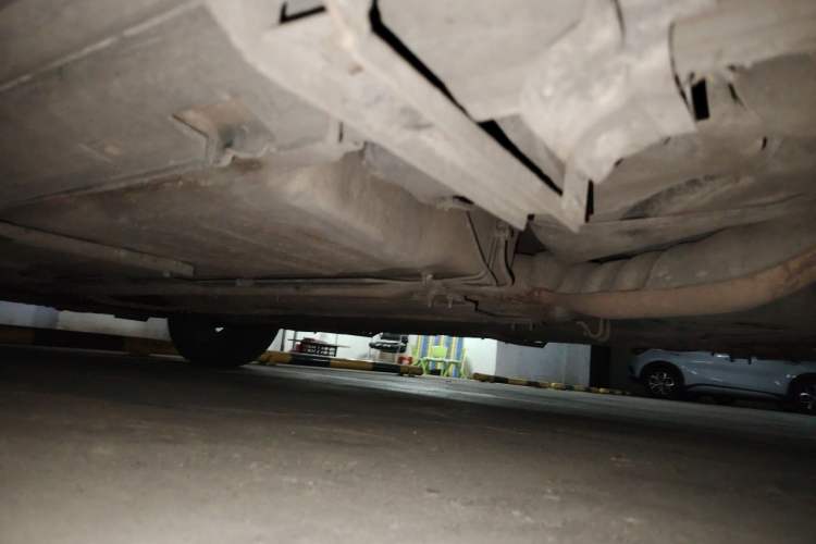 Used Luxgen U6 SUV 2014 1.8T ZhiZun Model Chassis Rear Left