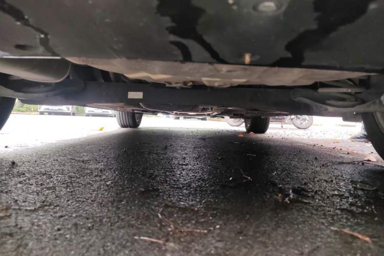 Used Luxgen U6 SUV 2014 2.0T ZhiZun Model Chassis Rear