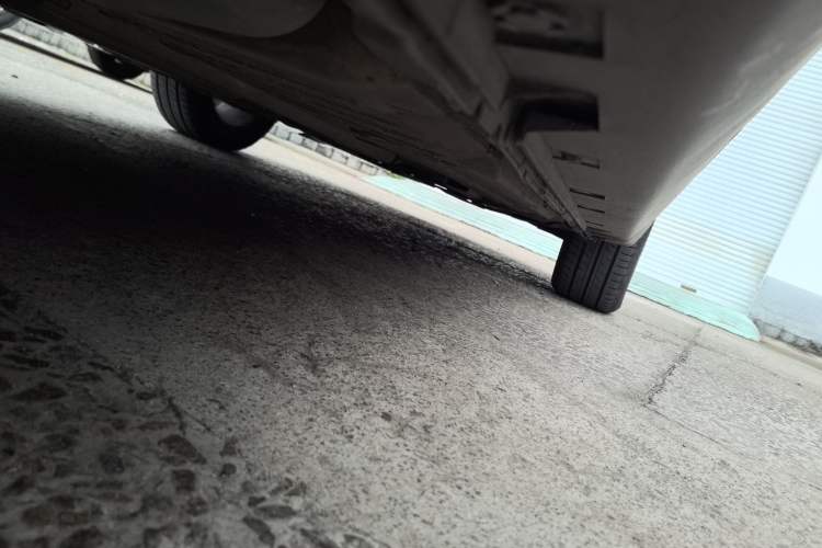Used Luxgen U6 SUV 2014 1.8T Fashion Edition Chassis Rear Right