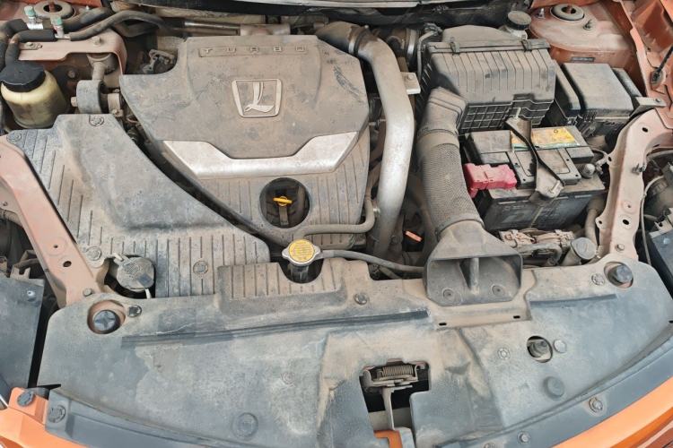 Used Luxgen U6 SUV 2014 1.8T Charm Version Engine Bay