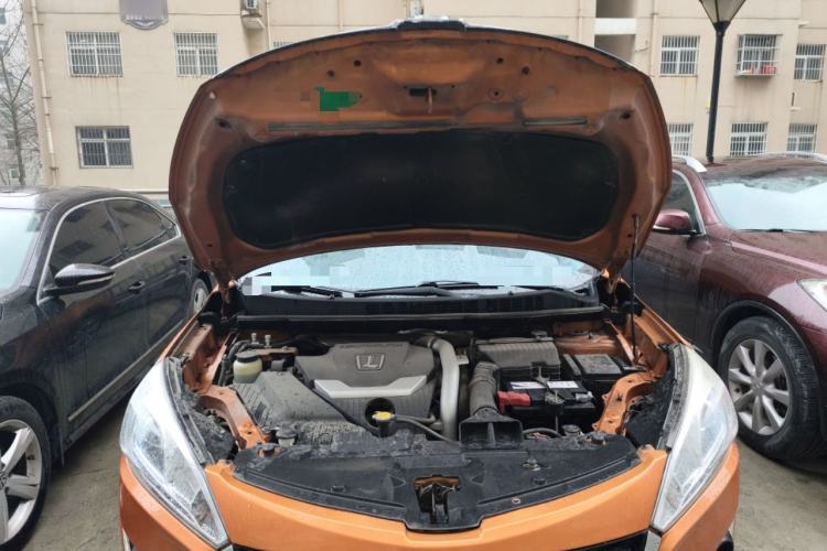 Used Luxgen U6 SUV 2014 1.8T Fashion Edition Engine Bay