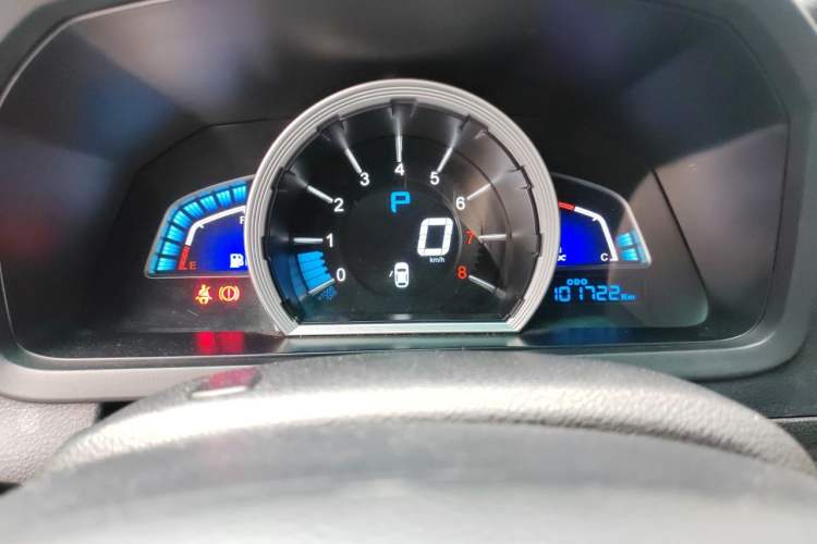 Used Luxgen U6 SUV 2014 2.0T ZhiZun Model Instrument Cluster