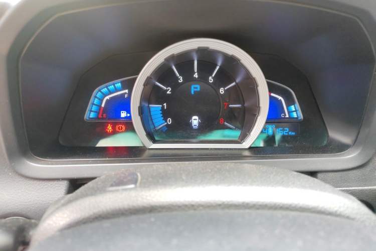 Used Luxgen U6 SUV 2014 2.0T ZhiZun Model Instrument Cluster